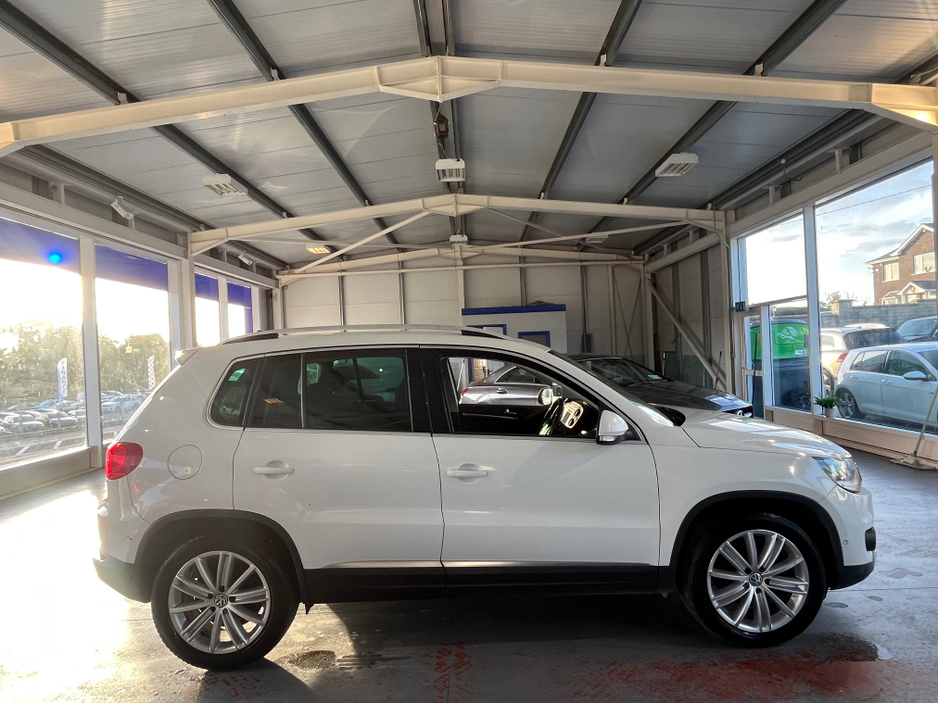 2016 Volkswagen Tiguan MATCH EDITION TDI BLUEMOTION €12,950