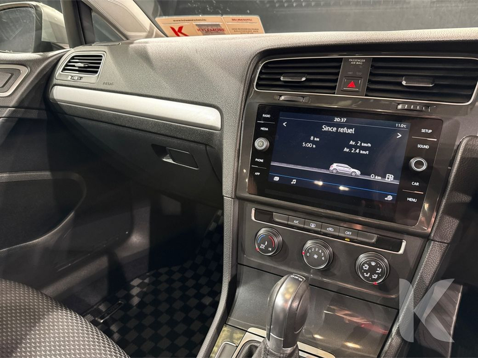 2018 Volkswagen Golf - image 19