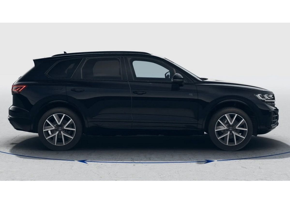 2026 Volkswagen Touareg  €113,980