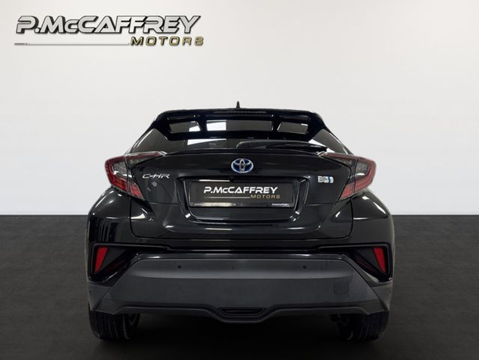 2017 Toyota C-HR - image 6