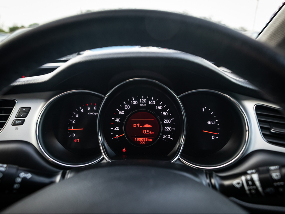 2015 Kia Ceed - image 12