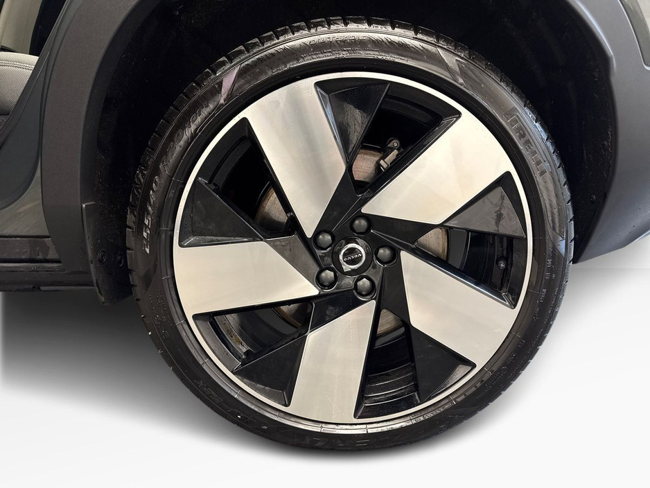 2026 Volvo EX40 ULTRA EXT RANGE *1.9% APR* €100 PER WEEK ON PCP €55,995