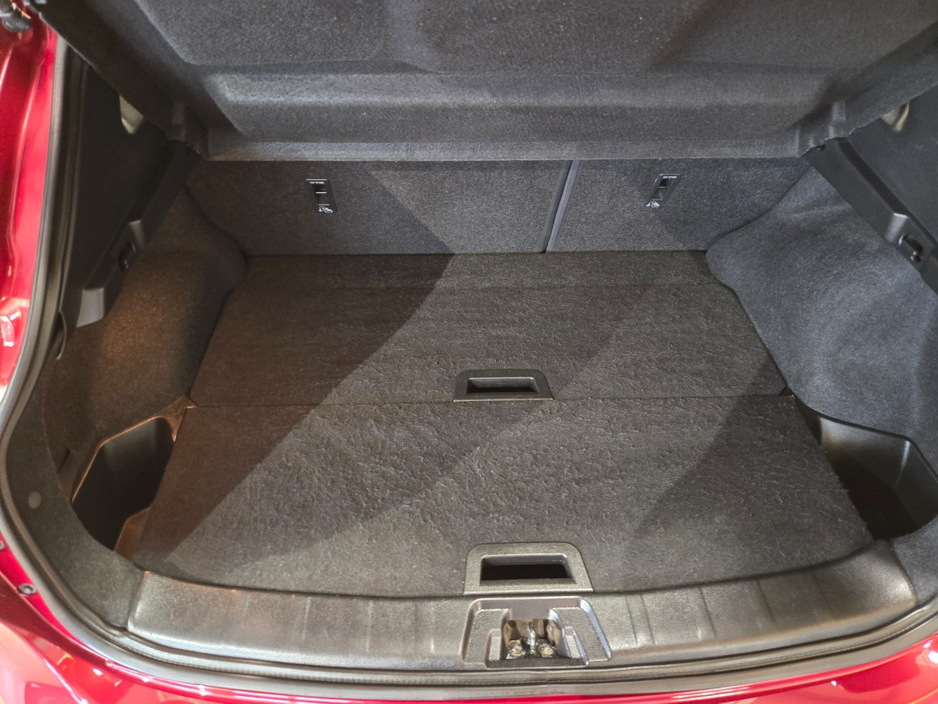 2014 Nissan Qashqai - image 12