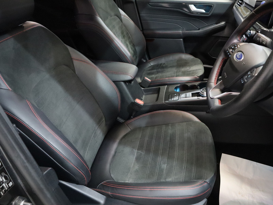 2023 Ford Kuga *2* ST-LINE PHEV CVT €26,900