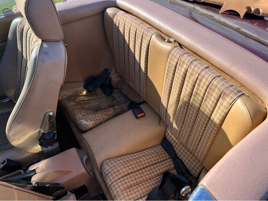 1987 Mercedes-Benz SL Class 420SL ONLINE AUCTION €8,000