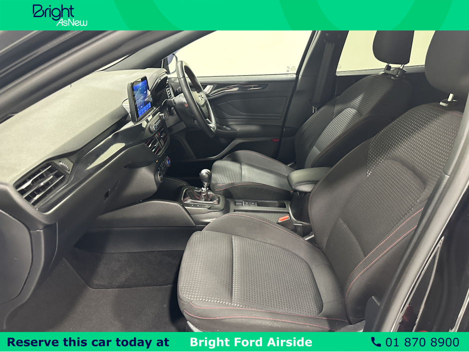 2022 Ford Focus - image 19