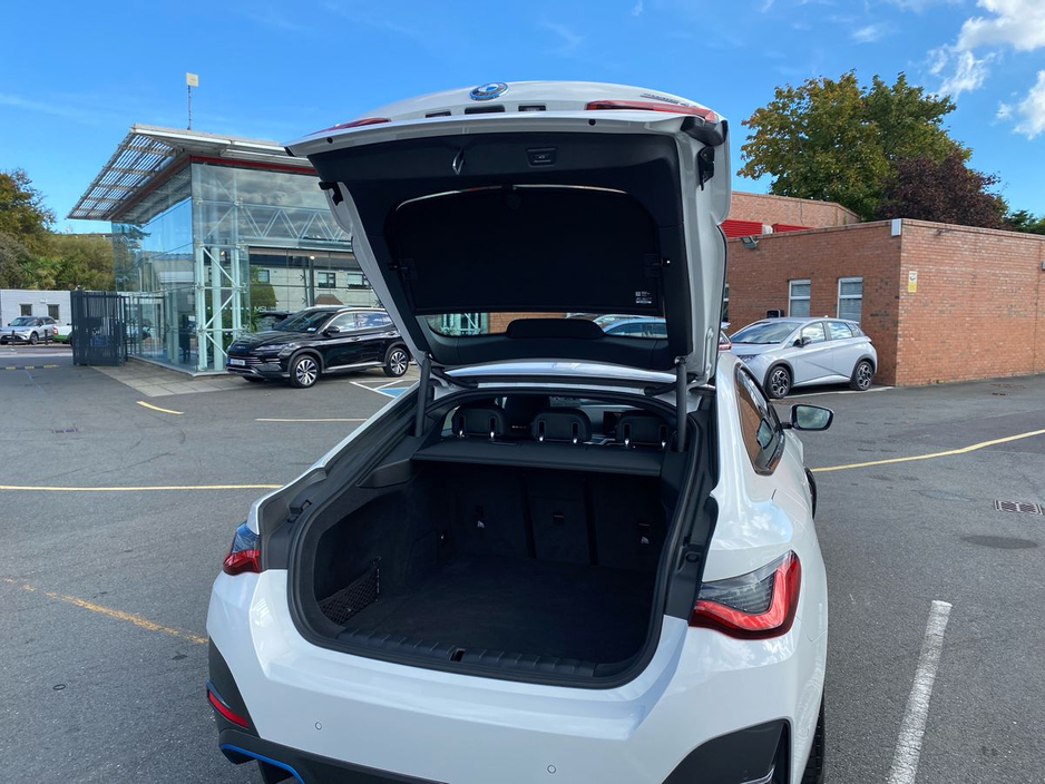 2024 BMW i4 - image 24