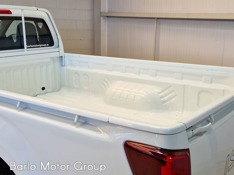 2026 Isuzu D-MAX - image 14