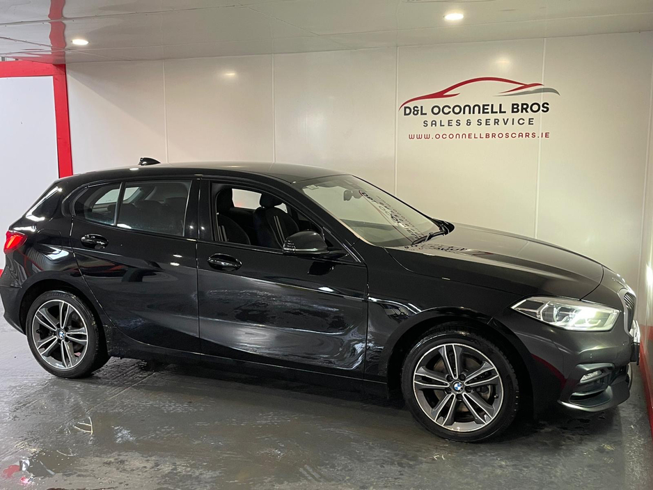 2021 BMW 1 Series - image 16