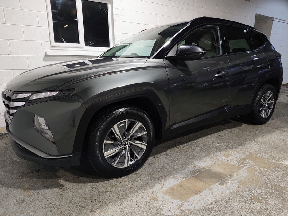 2022 Hyundai Tucson 1.6 PETROL 2TONE HEV AUTO AUTOMATIC €25,995