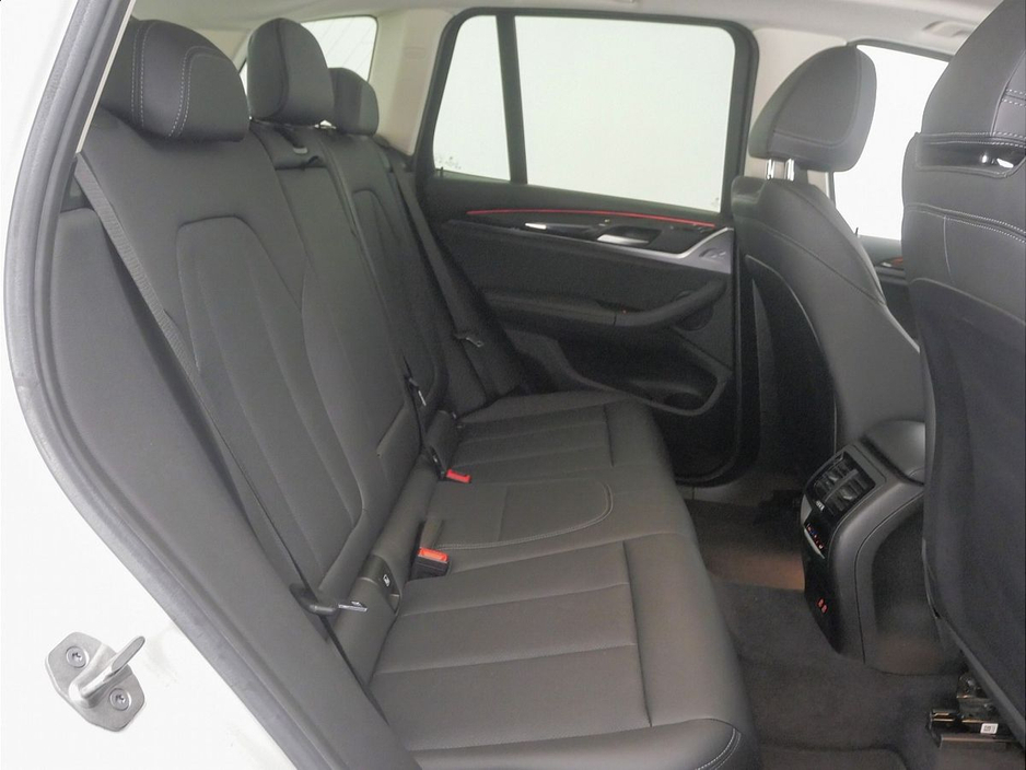 2023 BMW X3 - image 11