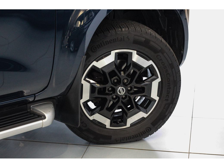 2021 Nissan Navara TEKNA 2.3DCi AUTOMATIC €32,899