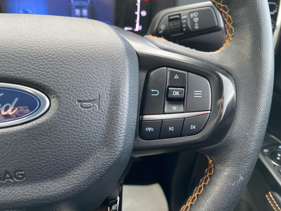 2025 Ford Ranger Wildtrak 2.0 Auto... Electric roller shutter