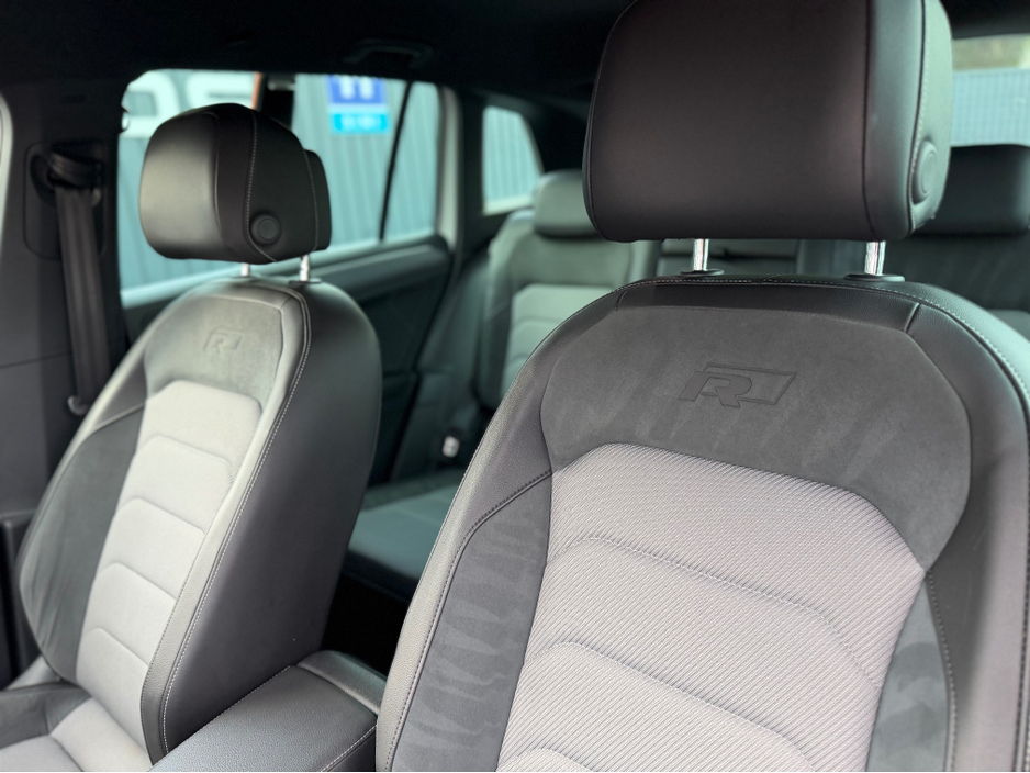 2019 Volkswagen Tiguan R-LINE 4WD - 2.0L DIESEL - AUTO - 12M WARRANTY - CAR: 1724 €32,950