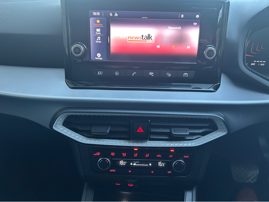 2023 SEAT Ibiza - image 9