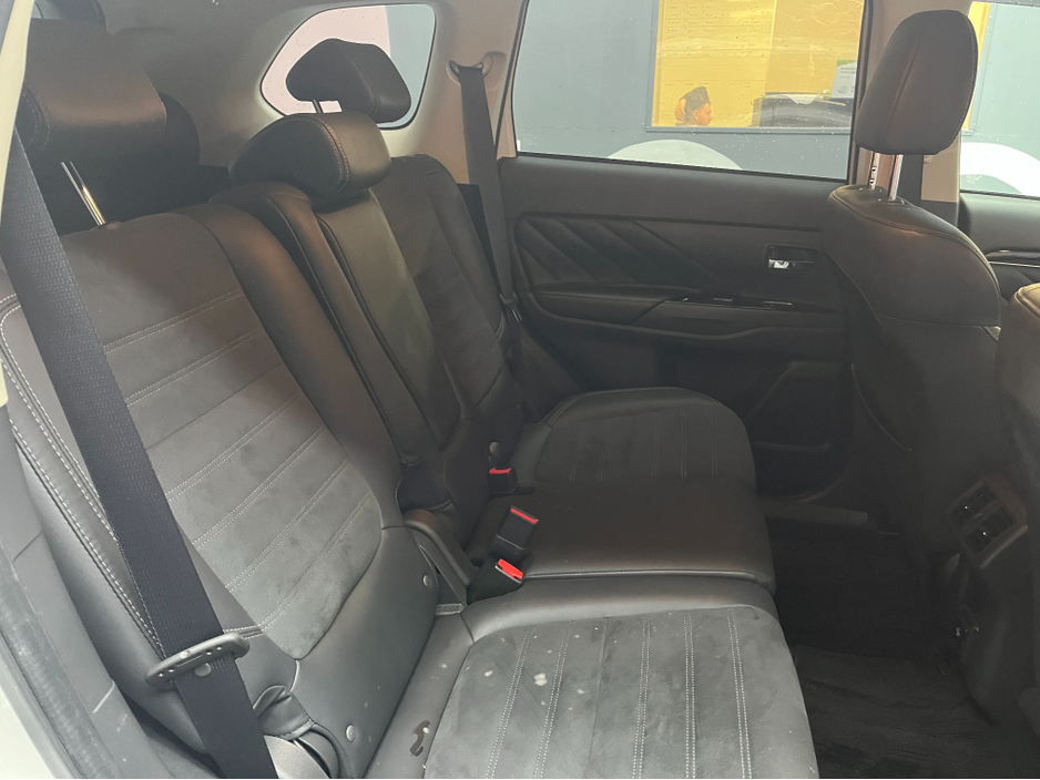 2019 Mitsubishi Outlander €23450! 2019 MITSUBISHI OUTLANDER PHEV G 2.4 AUTOMATIC / ELECTRIC HEATED SEATS / CRUISE CONTROL €23,450