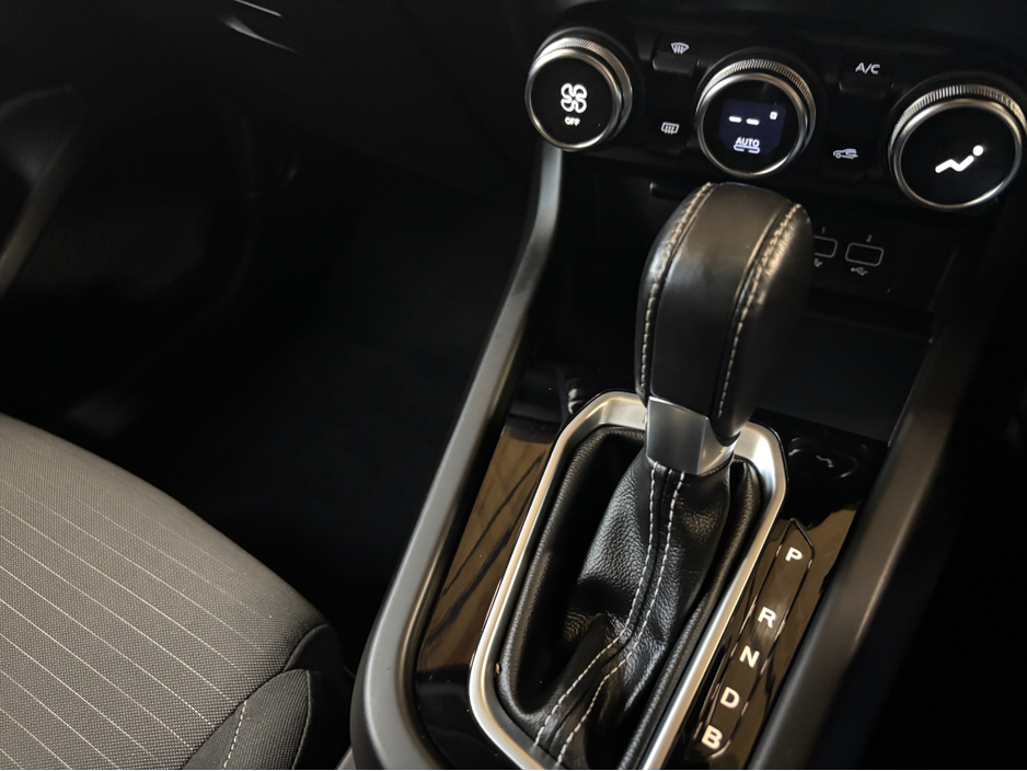 2022 Renault Arkana E-TECH ICONIC HYBRID 14 145 AUTO €19,999