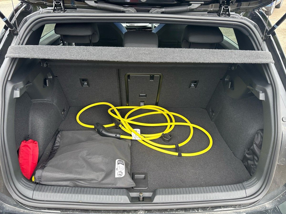 2025 Volkswagen Golf GTE 1.5TSI PHEV 177HP DSG €49,975