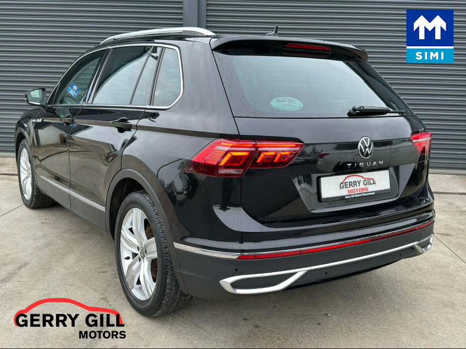 2023 Volkswagen Tiguan ELEGANCE 2.0 TDI MANUAL 6SPEED FWD 150BHP €39,450