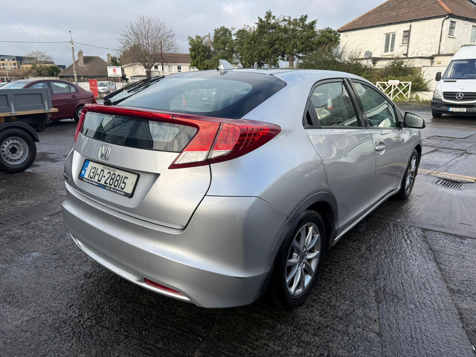 2013 Honda Civic - image 6