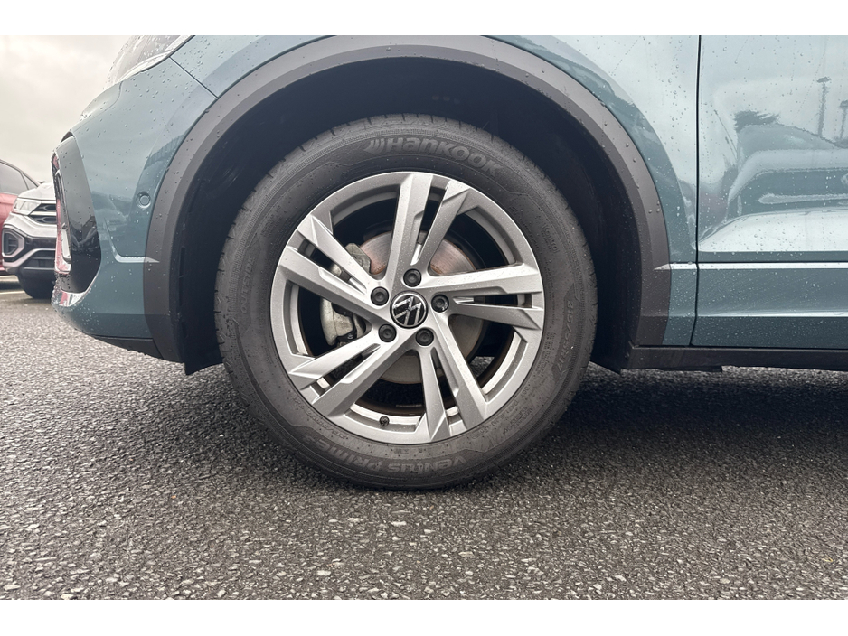 2025 Volkswagen T-Roc R-LINE TSI S-A DSG €41,150