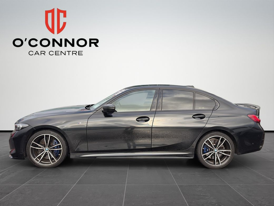 2024 BMW 3 Series - image 4