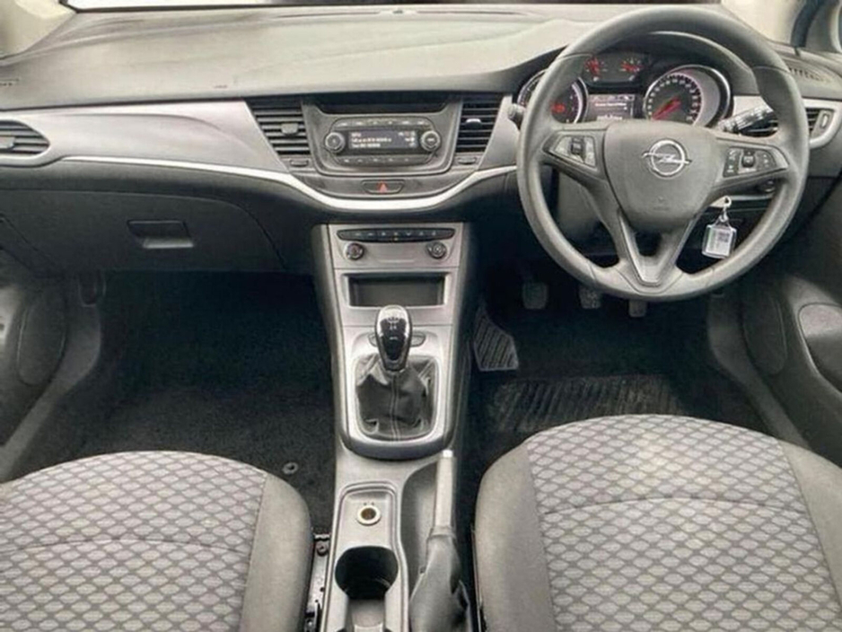 2019 Opel Astra 1.0 S Hatchback Petrol Manual (105bhp) €12,750