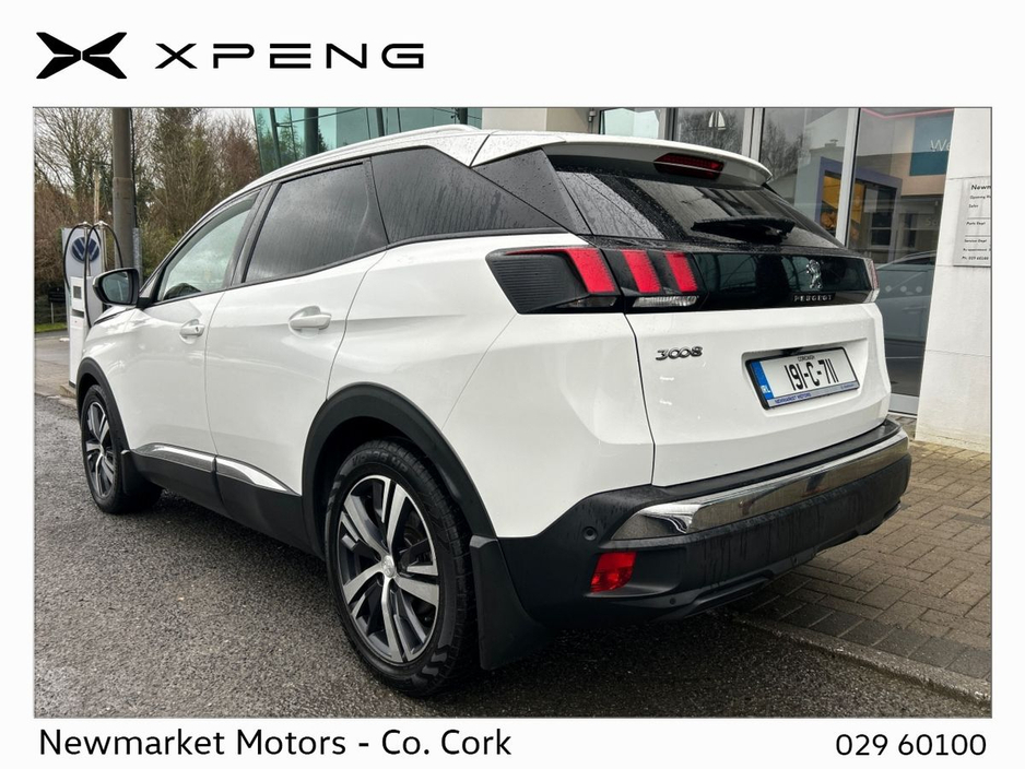 2019 Peugeot 3008 - image 11