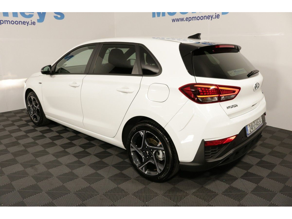 2024 Hyundai i30 - image 7