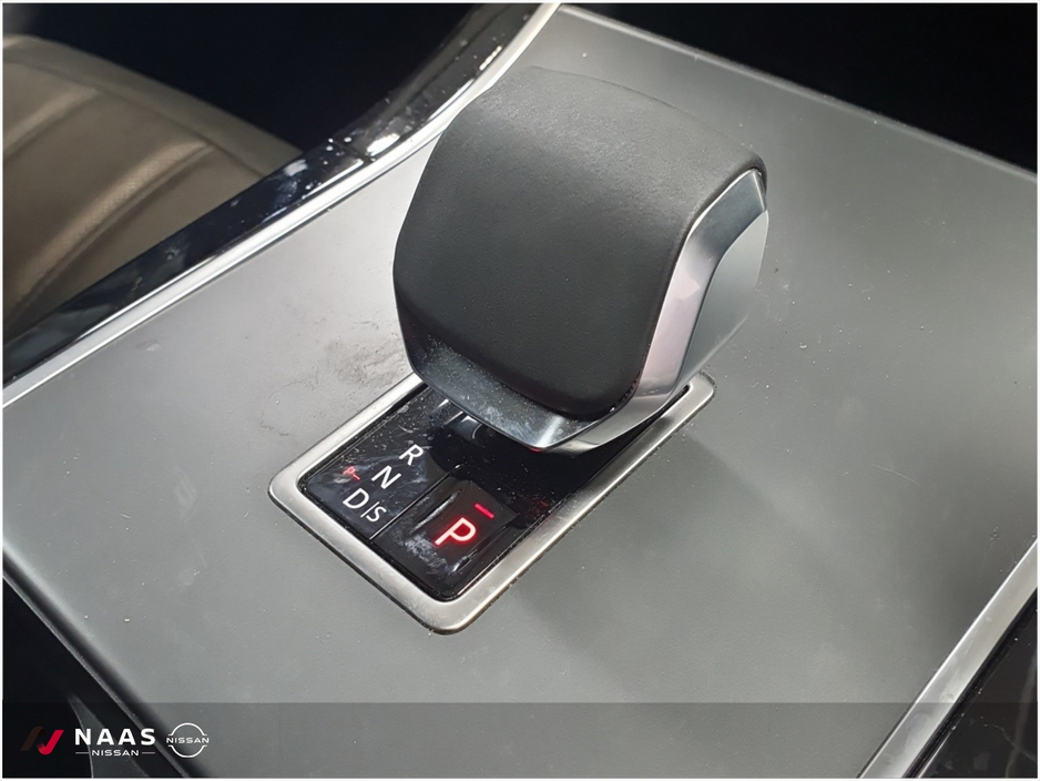 2024 Land Rover Range Rover Evoque - image 17