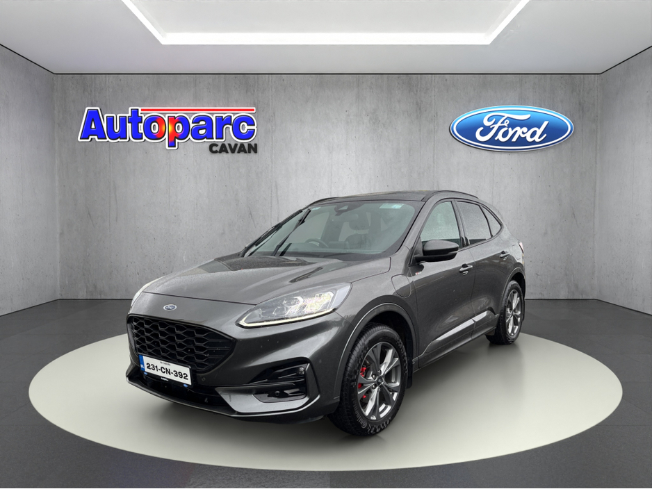 2023 Ford Kuga - image 7