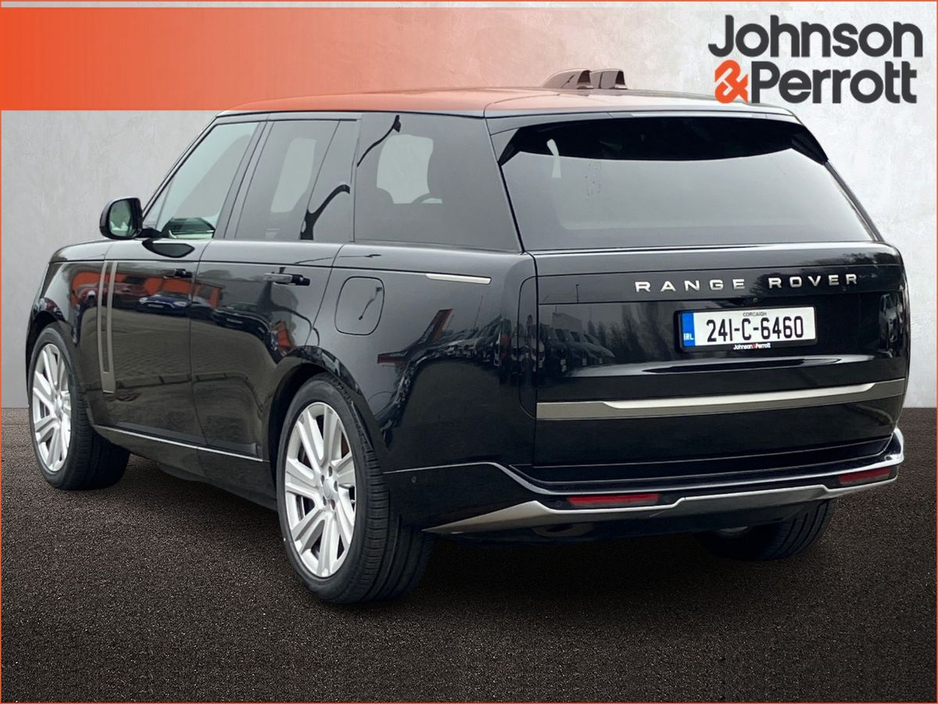 2024 Land Rover Range Rover - image 2