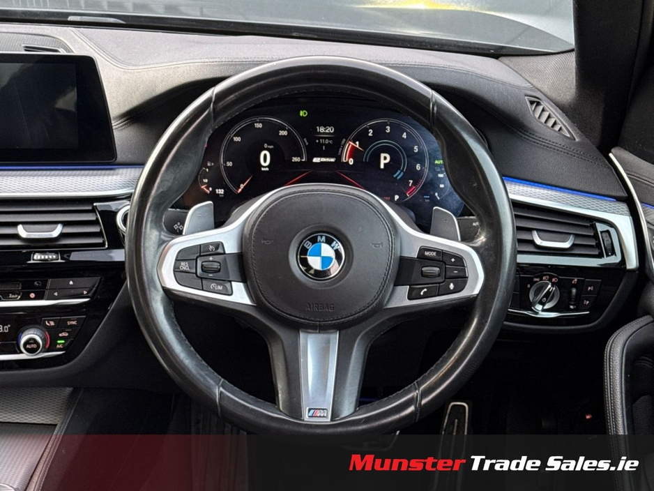 2018 BMW 5 Series - image 12