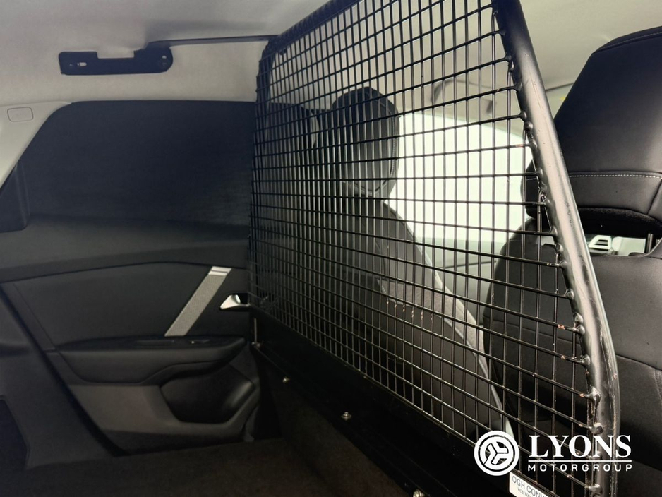 2023 Citroen C4 - image 5