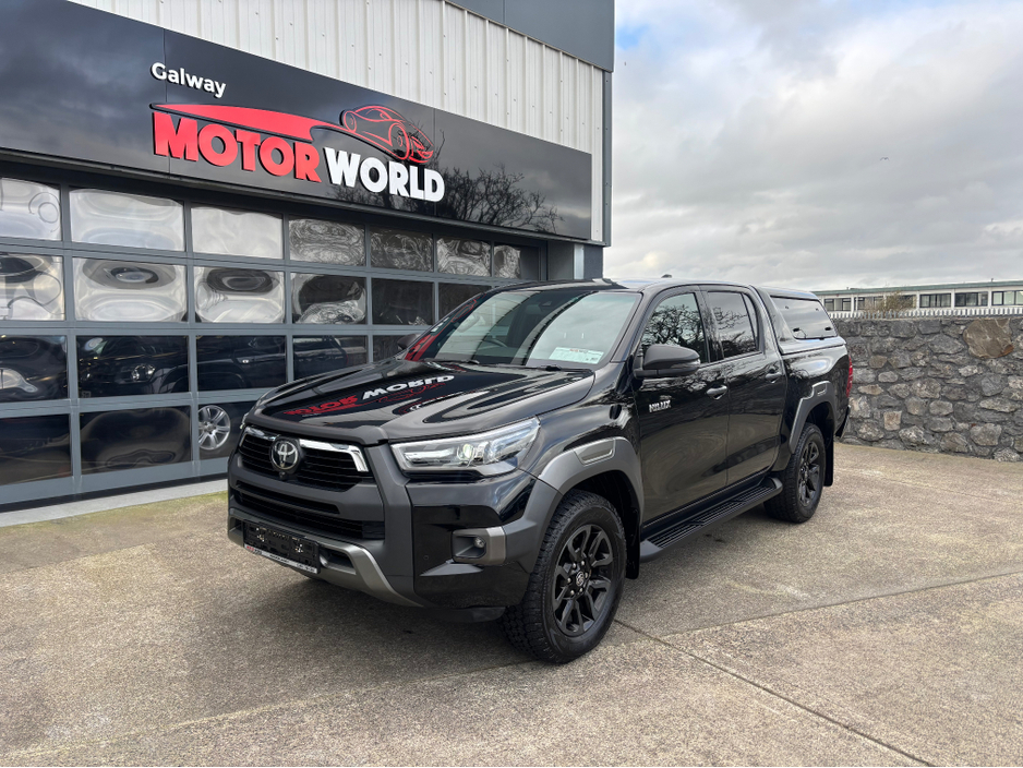 2023 Toyota Hilux INVINCIB X D-4D 4WD INVINCIBLE DCB €44,900