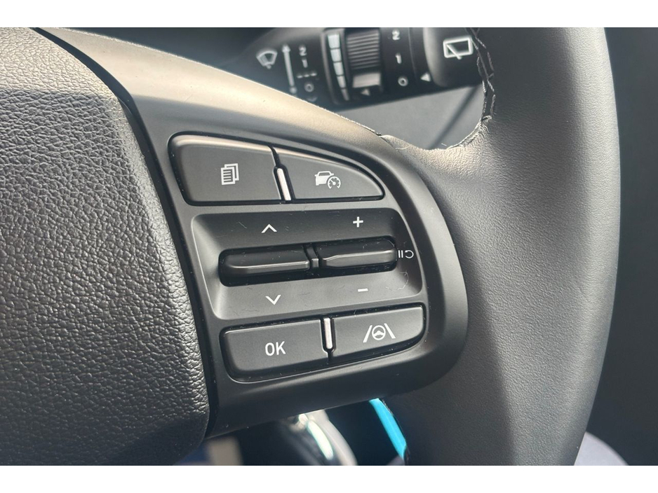 2024 Hyundai i10 ADVANCE €17,995