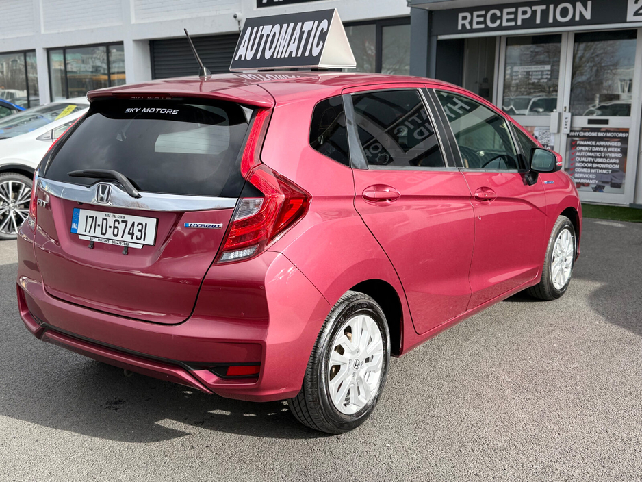 2017 Honda Jazz - image 6