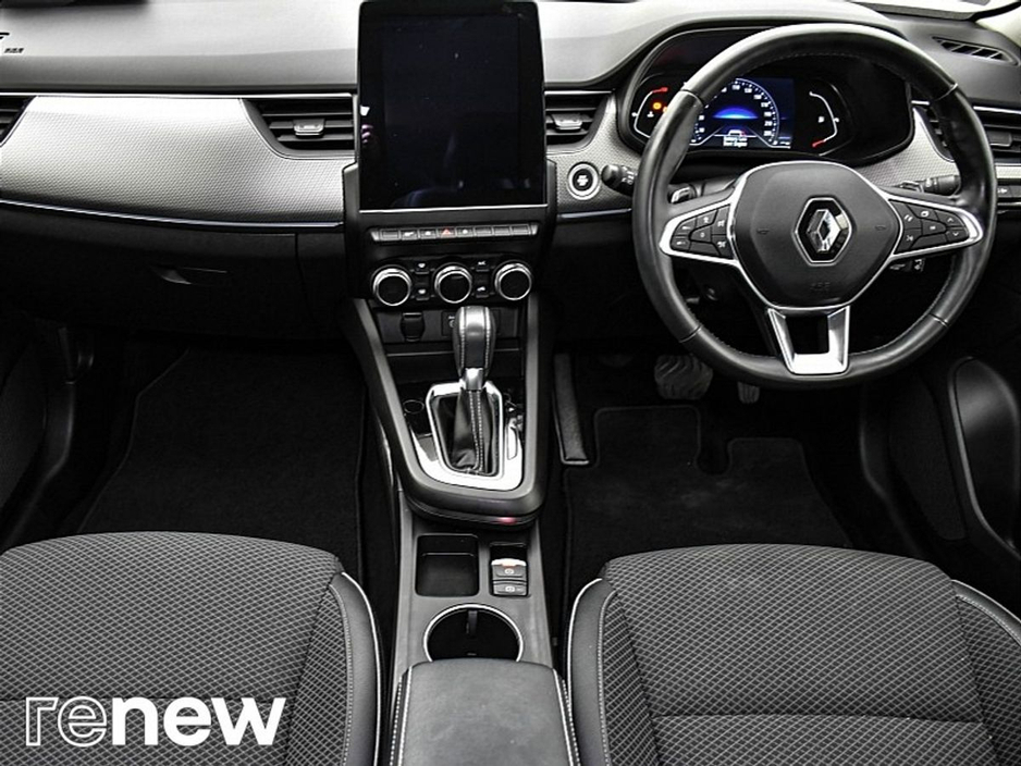 2023 Renault Arkana - image 2