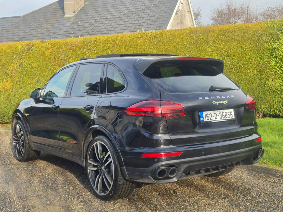 2016 Porsche Cayenne 3.0 S E-HYBRID 5DR AUTO €32,995