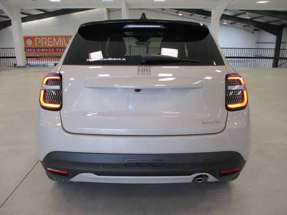 2026 Fiat 600 La Prima 1.2 100hp Hybrid Auto eDCT 6 €33,495