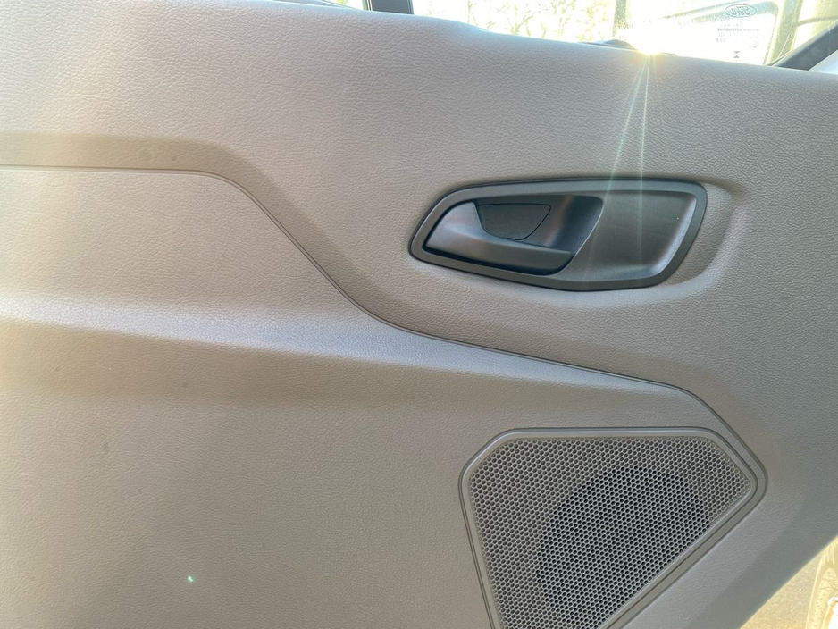2026 Ford Transit - image 11
