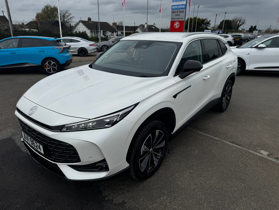 2025 MG HS - image 9