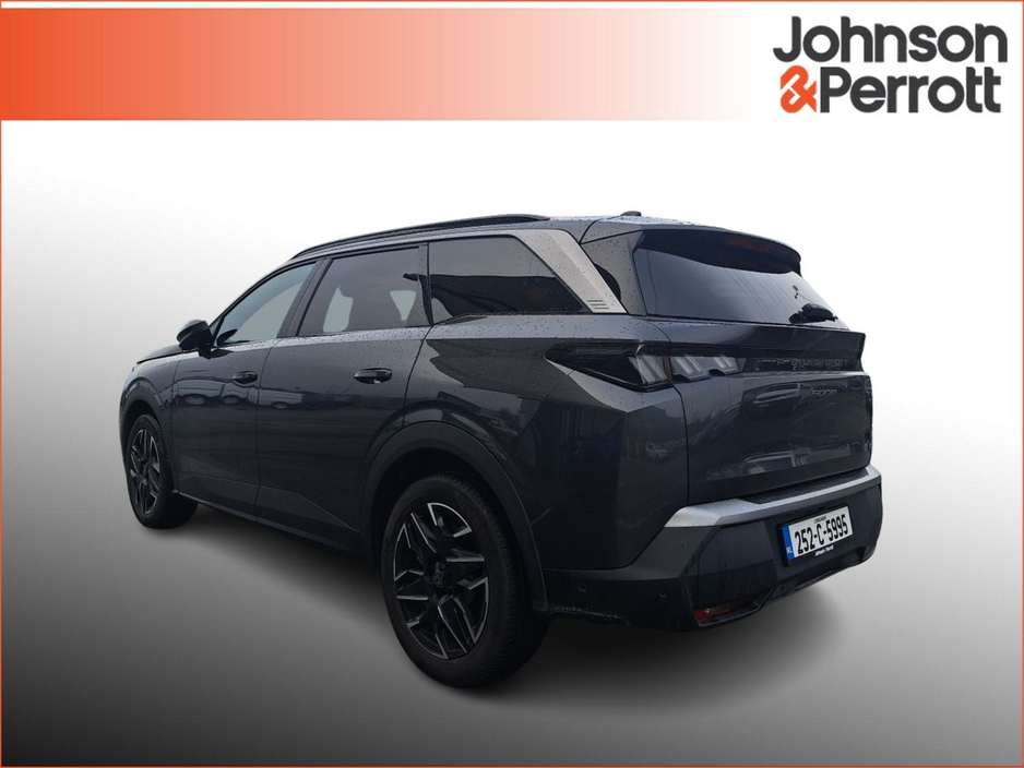 2025 Peugeot 5008 1.2 MHEV 145bhp E-DCS6 Allure €52,900