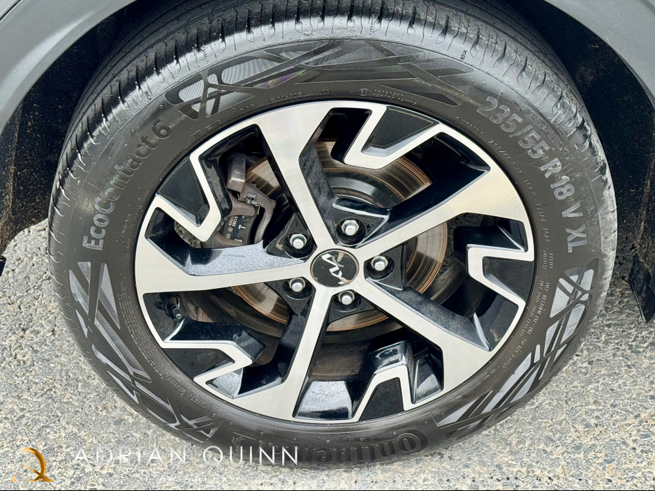 2024 Kia Sportage - image 8