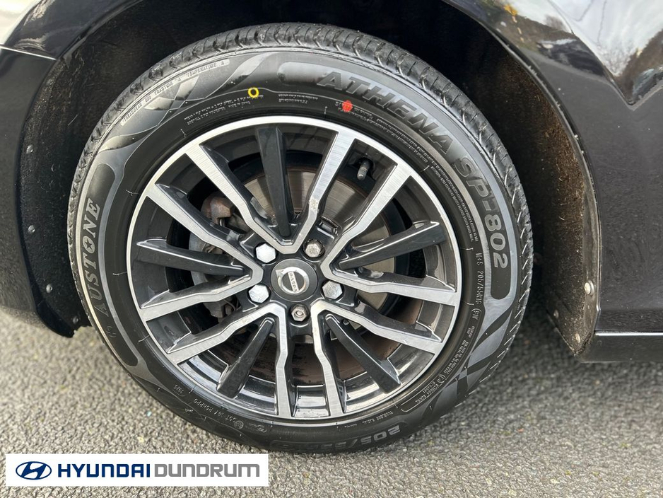 2018 Volvo V40 D2 MOM ED 5DR €16,450