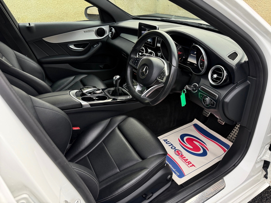 2015 Mercedes-Benz C Class C200 D AMG LINE 136 BHP **FULL LEATHER**REVERSE CAMERA**XENON LIGHTS**AS NEW**FSH** €17,950