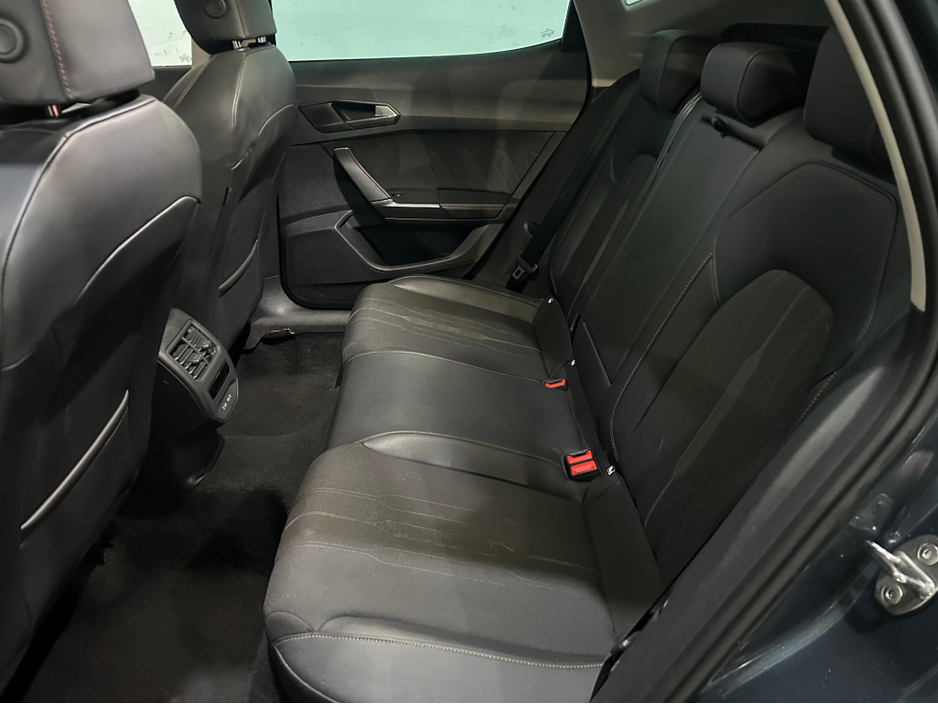 2023 Cupra Formentor - image 9