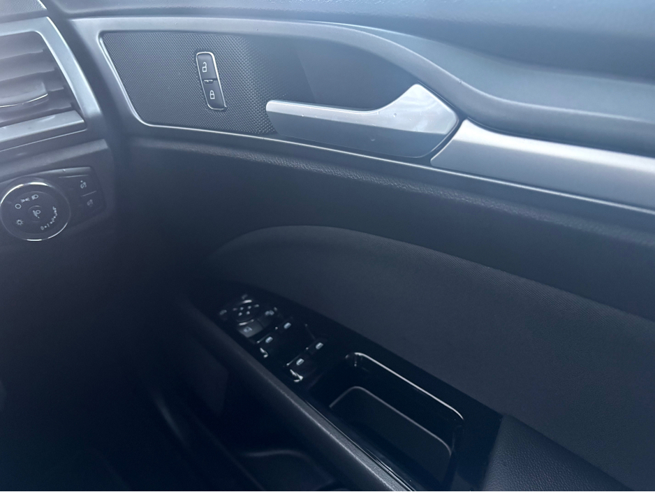 2019 Ford Mondeo ZETEC 2.0 TD 150PS 6SPEED 5DR 4DR