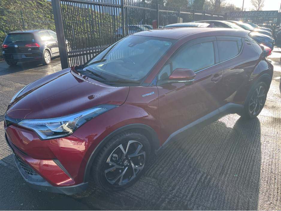 2019 Toyota C-HR 1.8 HYBRID AUTO LOW KM HIGH SPEC €18,950