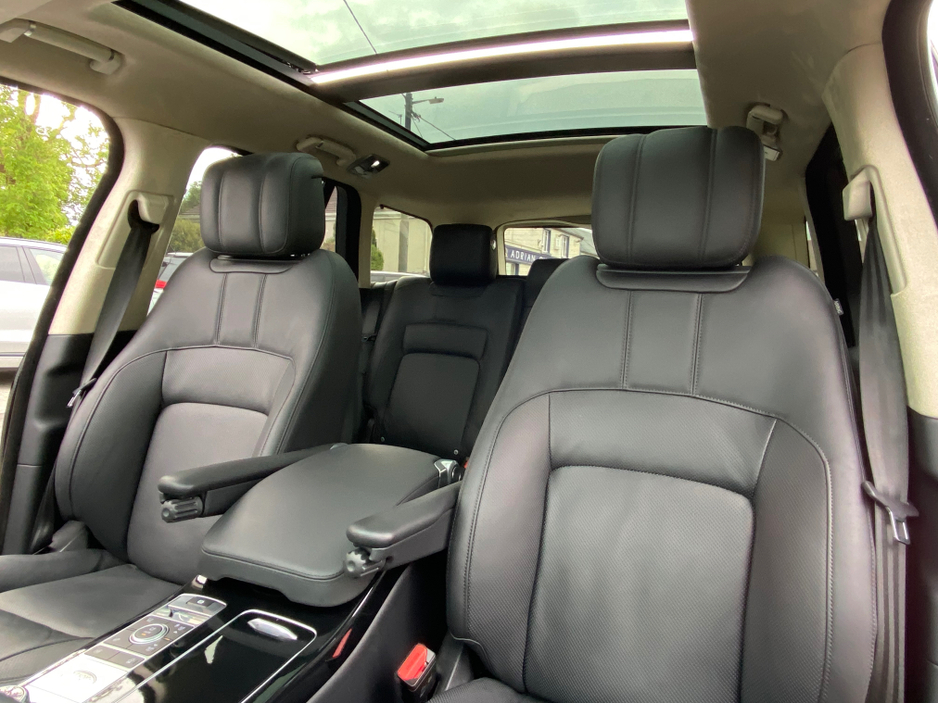 2020 Land Rover Range Rover - image 13